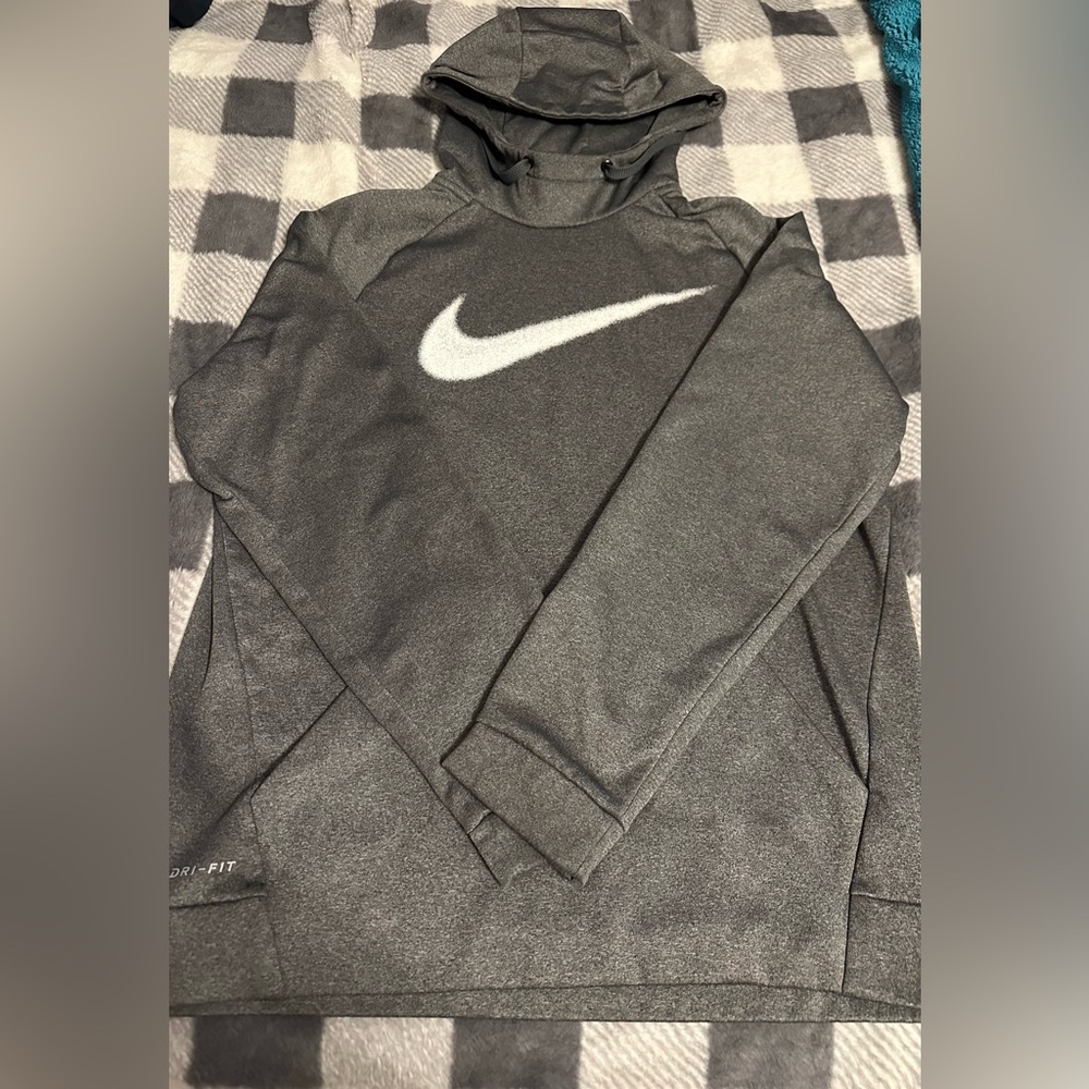 Nike - Dri-Fit Hoodie (Men’s)